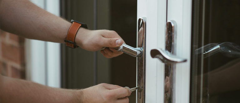 24 hour key locksmith North Auburn